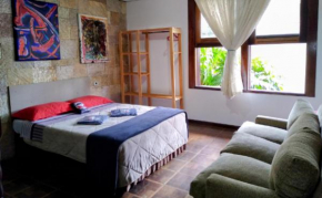Hostel Kombi Curitiba - filial Jardim Botânico